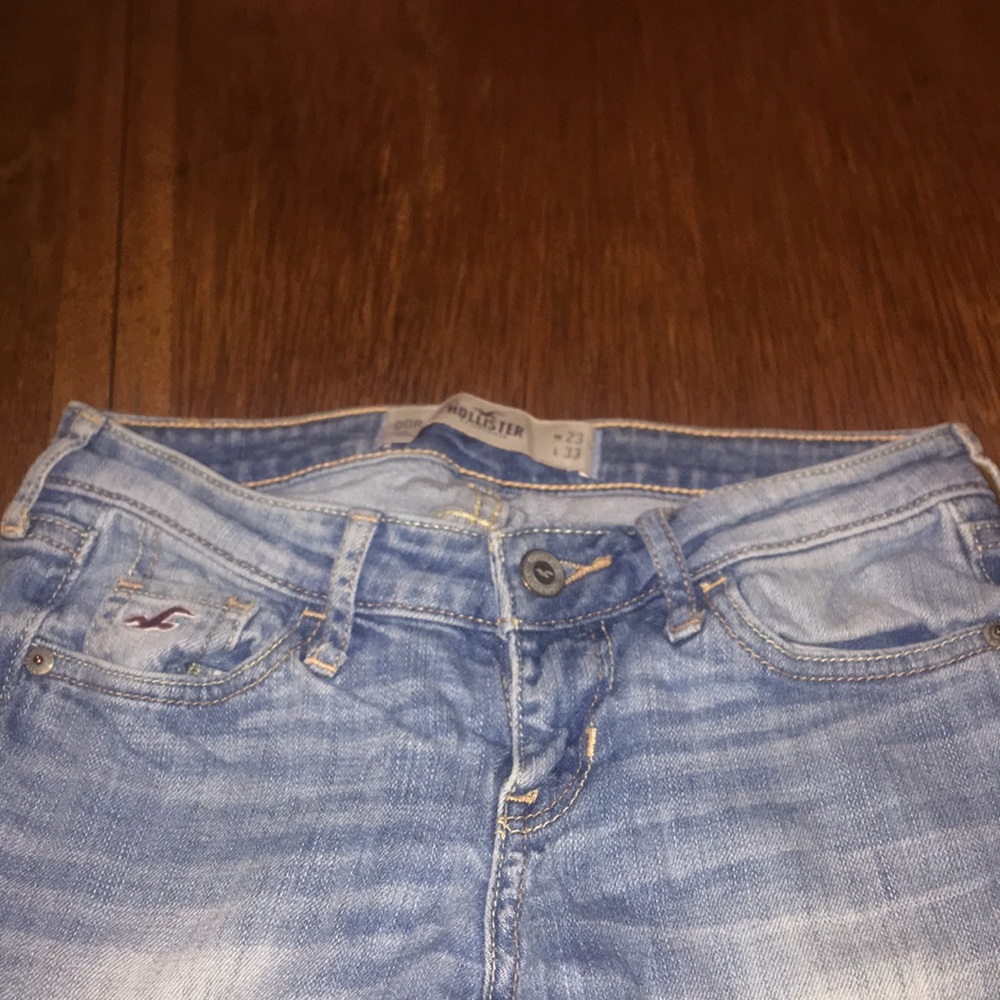 Hollister jeans